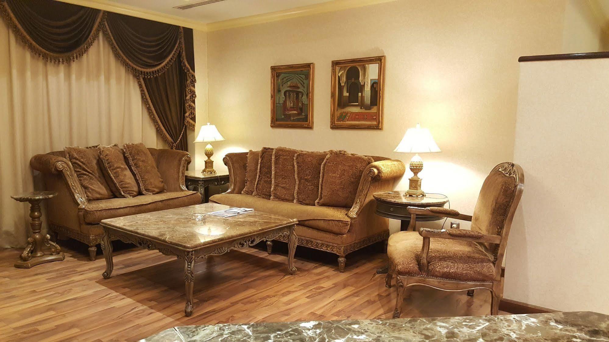 Amjad Royal Suites Hotel Джидда Екстер'єр фото