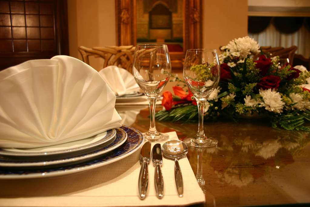 Amjad Royal Suites Hotel Джидда Ресторан фото