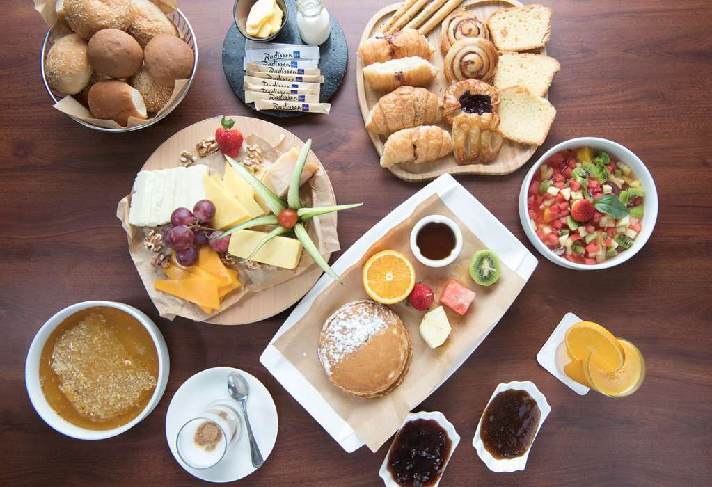 Amjad Royal Suites Hotel Джидда Ресторан фото